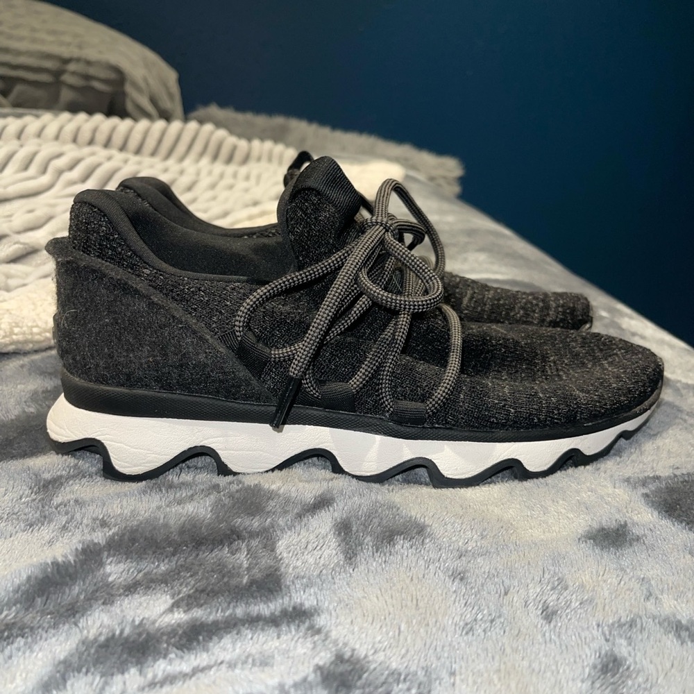 SOREL tennis shoes